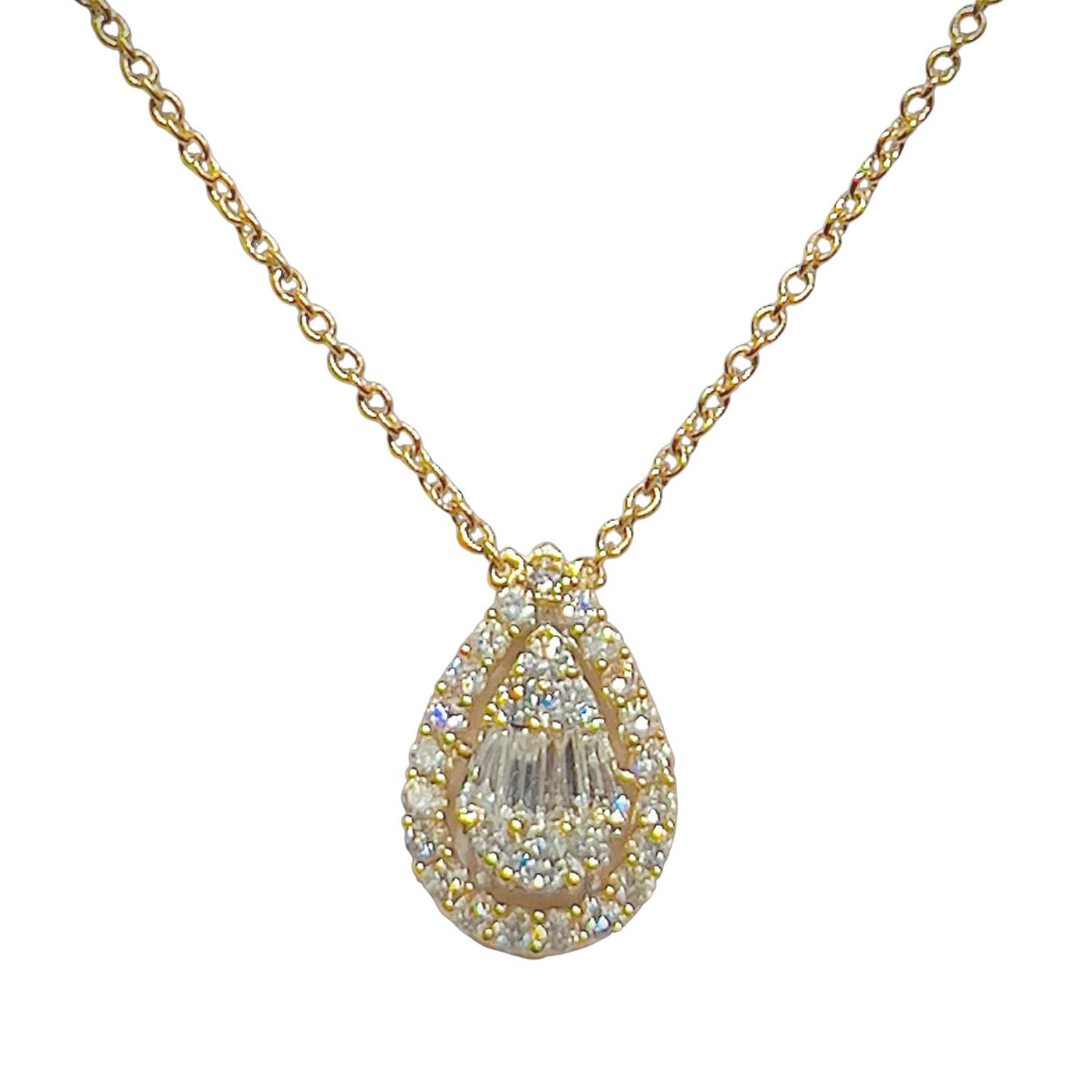 Pear Shaped Diamond Pendant With Chain